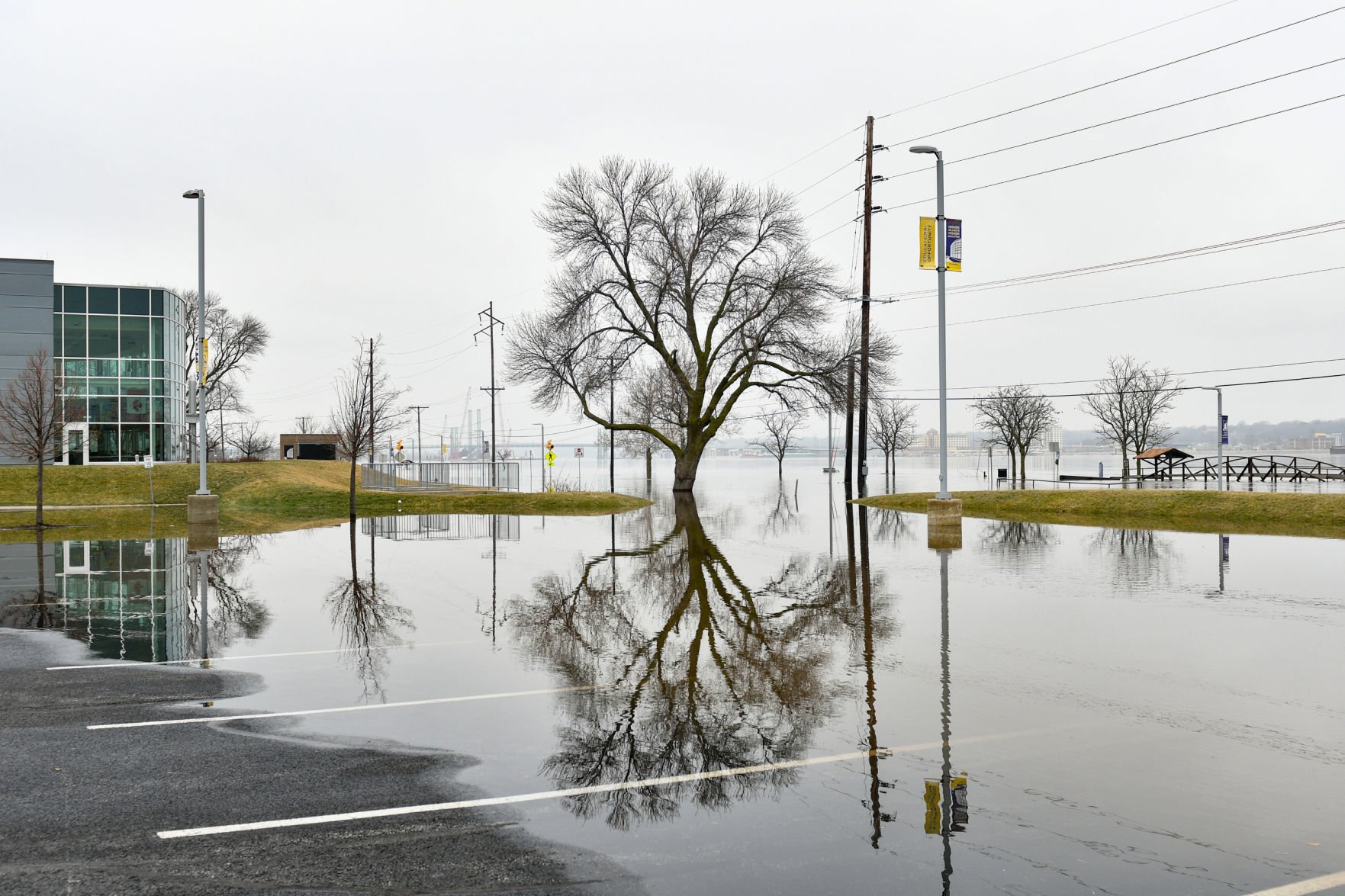 River Drive flooding in Moline